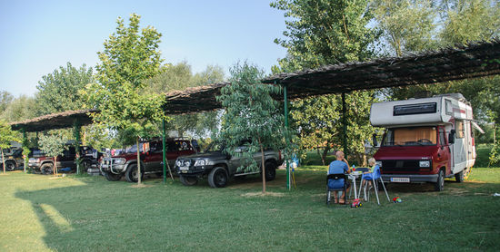 Da sind wir wieder, gleicher Parkplatz wie vor ein paar Monaten, allerdings mit sehr viel mehr Gesellschaft.
