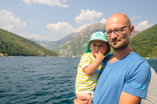 Wieder in der Bucht von Kotor, diesmal nehmen wir die Fähre.