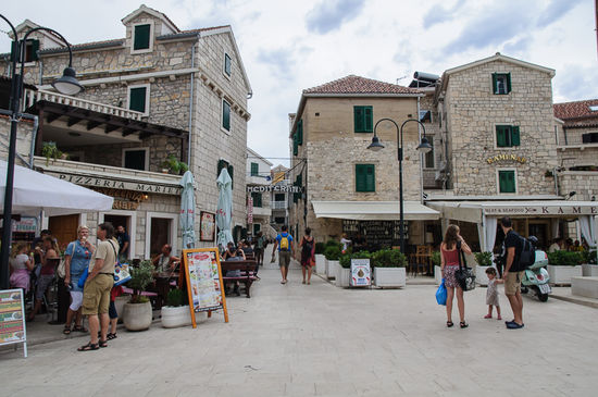 Der zentrale Platz von Primosten
