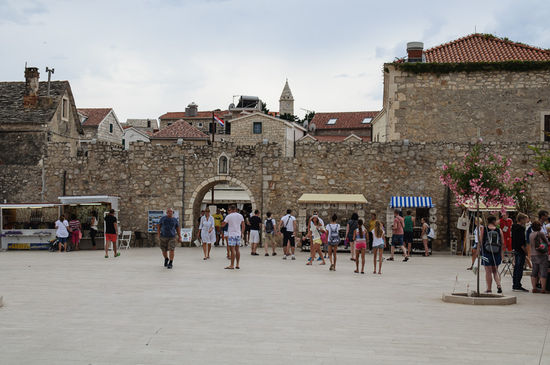 Und hier das Eingangstor in die Altstadt.