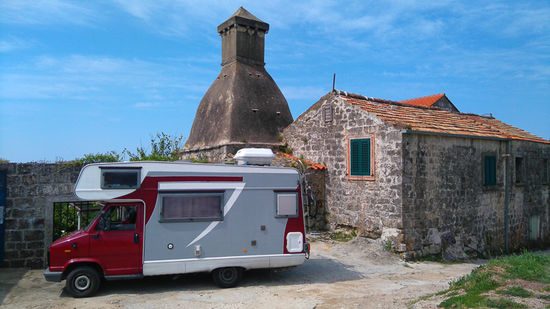 Beim Mechaniker zu Hause in Popoviće