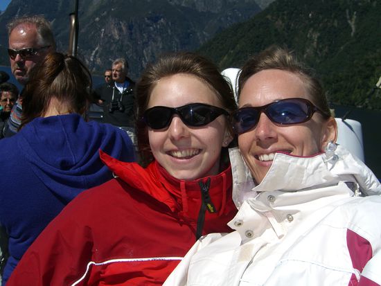 Henni und ich am boot 