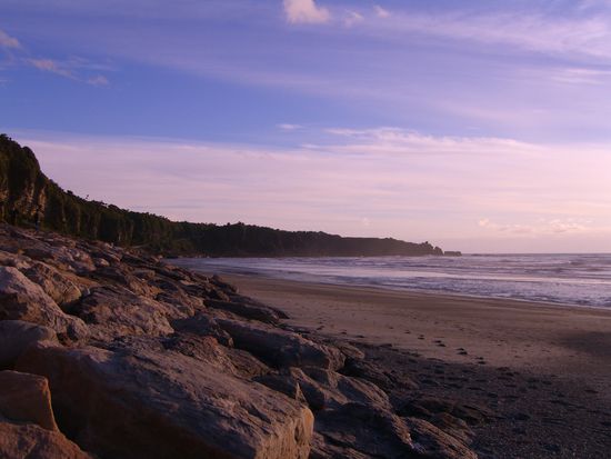 strand beim hostel mit sicht auf die rocks - kitschig, ich weiss