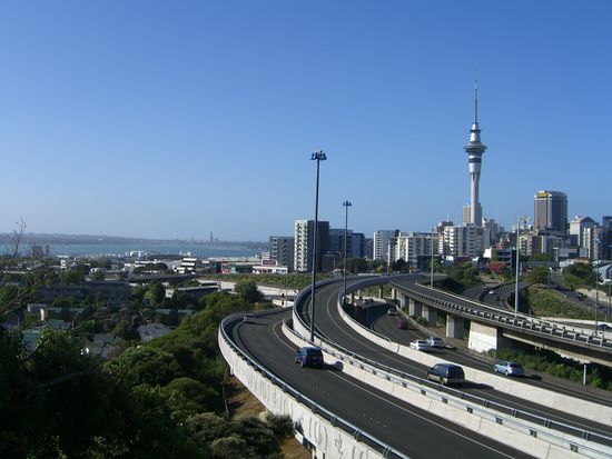 der express motorwaz mit seinen exits