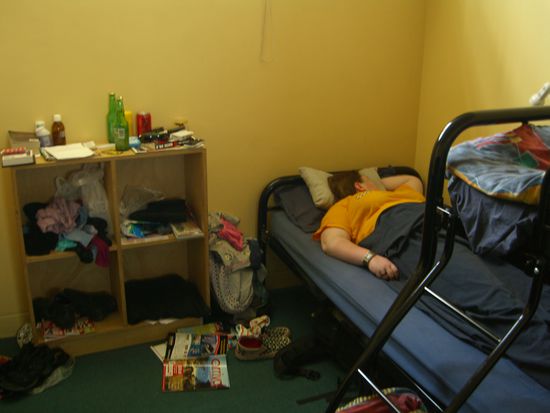 die alkohol-leiche im zimmer