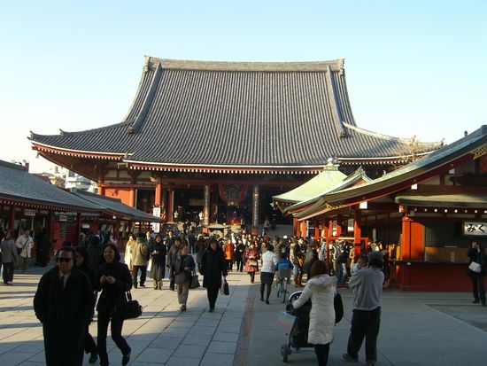 Sensoji-Tempel in dieser Gegend. Der aelteste Tempel in Tokyo