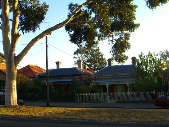 nette kleine haeuschen nur ein paar minuten vom stadtleben entfernt...