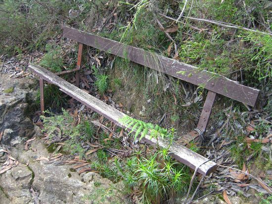 eine nette bank zum ausruhen zwischendurch