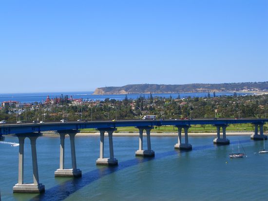 verbindungsbruecke nach "alt"-San Diego