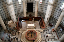 Pisa: Baptisterium