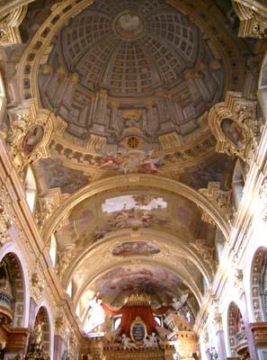 Jesuitenkirche - Deckenfresko mit Kuppelillusion
