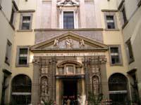Palazzo Carafa[/