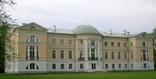 Hotel Mezotne Palast