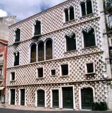 Casa dos Bicos