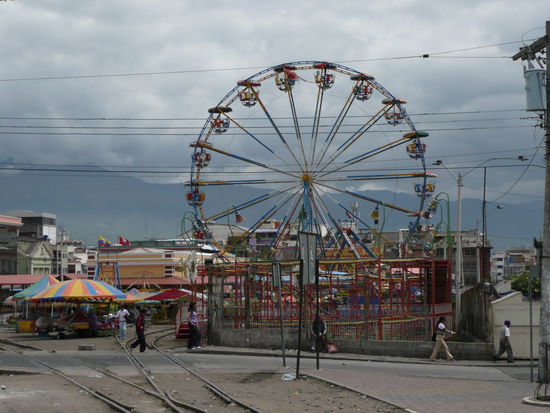 Jahrmarkt. Nachts sah es noch toller aus.