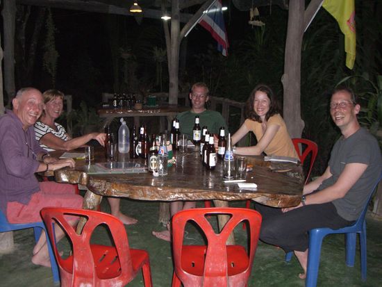 Am Ende der Tagestour das Barbeque mit den Teilnehmern der Tour, die auch bei unserer "Familie" untergekommen sind.