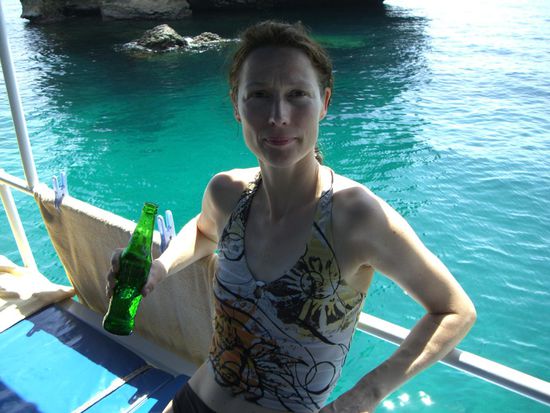 Es folgt eine kleine Erfrischung an Deck mit Vorfreude auf den zweiten Tauchgang.