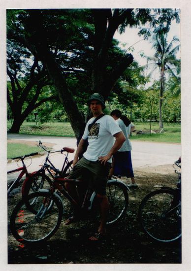 Ich bei unser Fahradtour durch Sukhothai