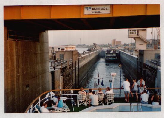 Einfahrt in die Schleuse