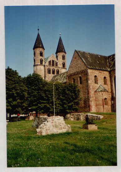 Kloster Unser Lieben Frauen