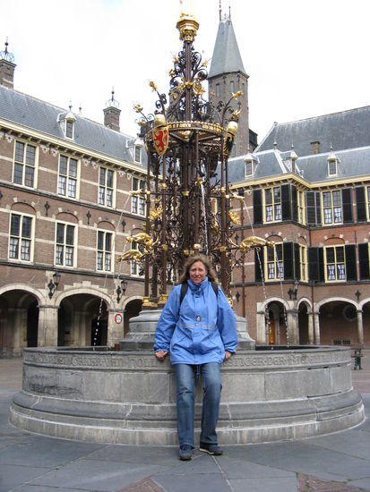Ute im Binnenhof