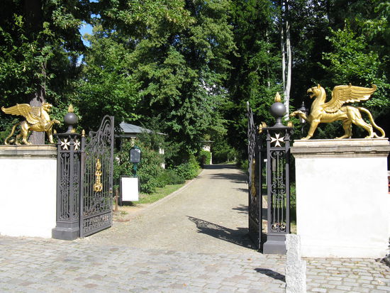 Eingang zum Park Glienicke