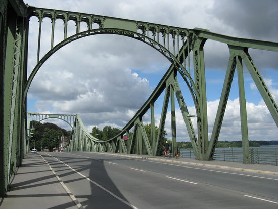 Glienicker Brücke