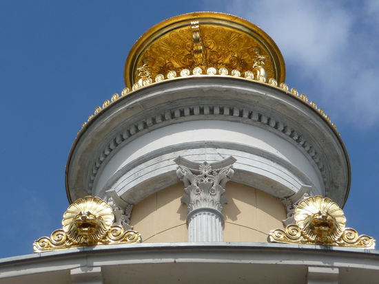 Große Neugierde - Teepavillon an der Glienicker Brücke