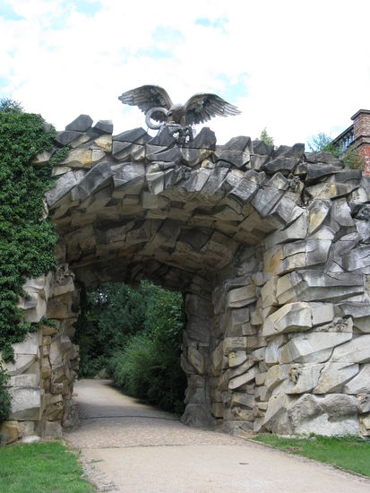 Vom Park Sanssouci geht es Richtung Norden
zum Krongut Bornstedt