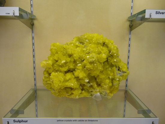 Steine und Kristalle