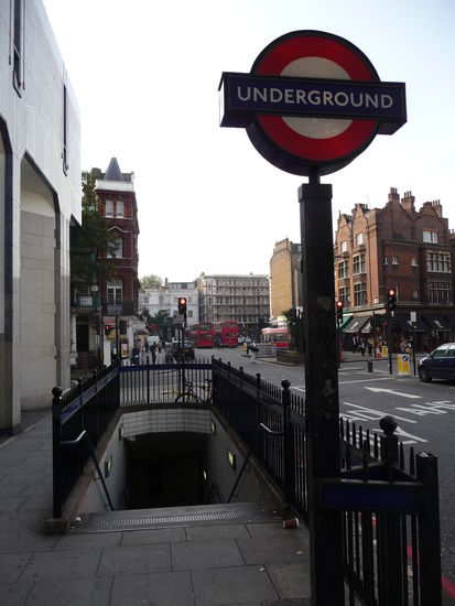 U Bahn Ausgang South Kensington