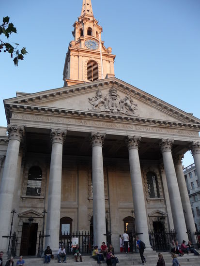 Kirche am Trafalgar Square