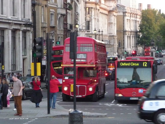 Verkehr am Trafalgar Square