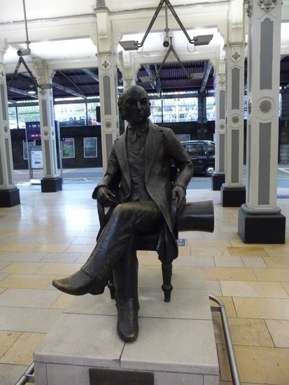 Isambard Kingdom Brunel erbaute den Bahnhof Padington und war einer der bedeutensten Ingenieure Großbritaniens