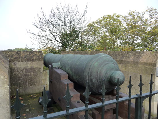 Kanone auf der Nordterasse