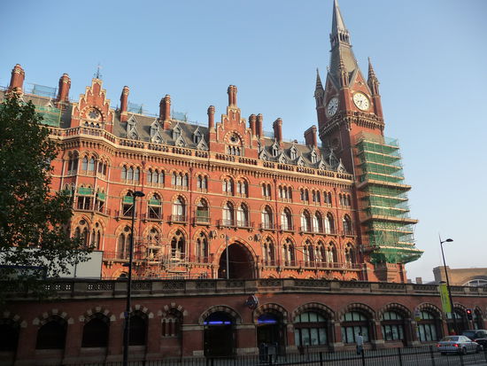 Bahnhof St. Pancras der schönste Bahnhof der Welt laut dem US Nachrichtenmagazin Newsweek