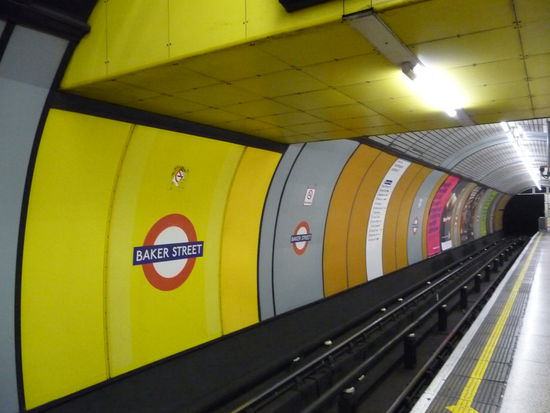 Unterer Bahnsteig der Bakerloo Linie in Baker Street