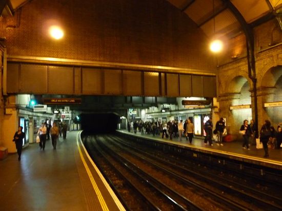 Bahnhof Notthing Hill Gate