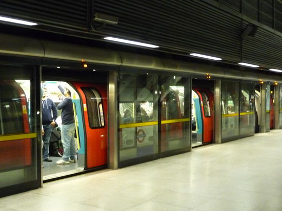 Canary Wharf mit geschloßenden System