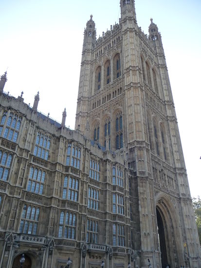 Victoria Turm,höchster Teil des Palastes mit 98 m und nach Königin Victoria benannt