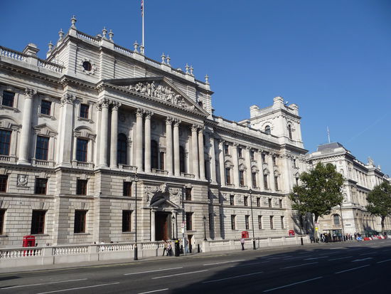 Whithall hier um die Ecke verläuft die Downig Street