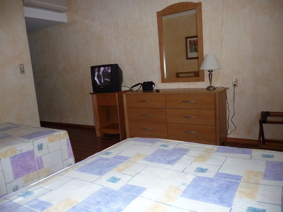 Mein Zimmer Gott sei Dank mit Klimaanlage