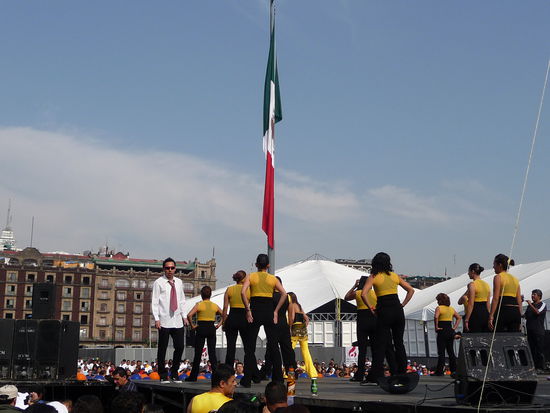 Veranstaltung anläßlich der Gesundheit und der Reduzierung von Übergewicht weil viele Mexicaner damit Probleme haben und nicht nur die ich hätte eigentlich auch mitmachen müßen.