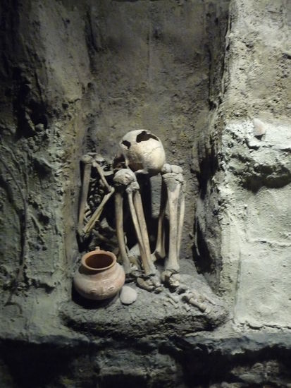 Orginal Maya Grab aus der Gegend um Palenque