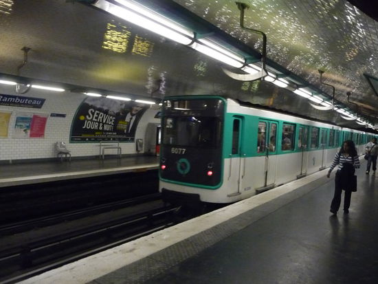 Metro Linie 11 Station Rambuteau