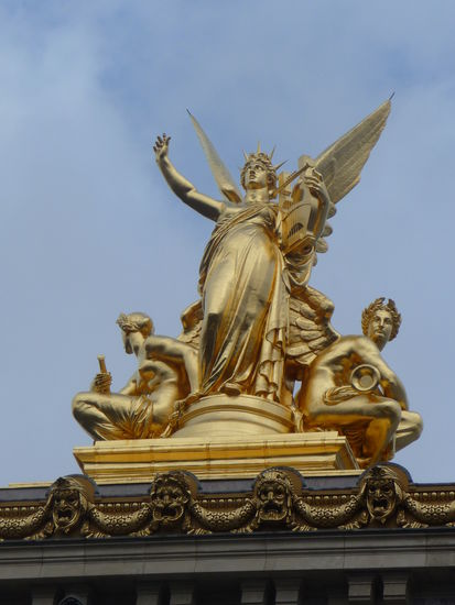 Les Statues Palais Garnier