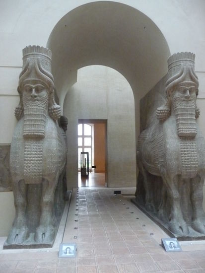 Sphingentor ca. 4 m hoch aus Korsabad