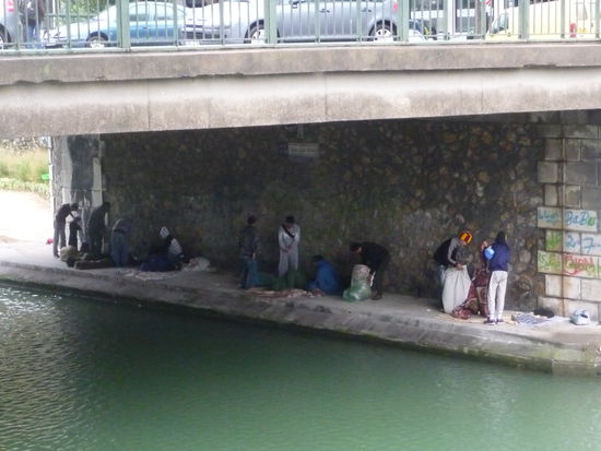 Obdachlose am Canal St. Martin