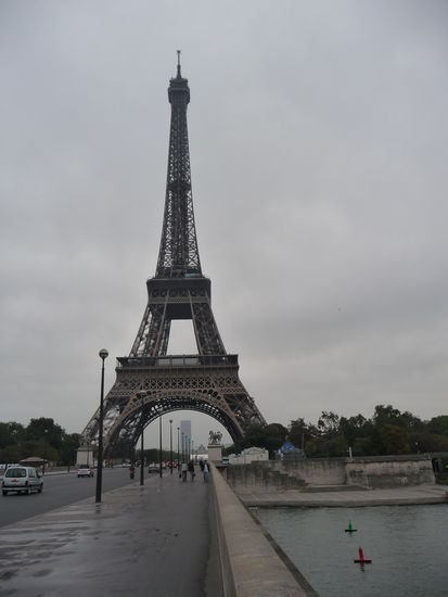 Der Eifelturm von der Brücke Pont d Iena aus gesehen