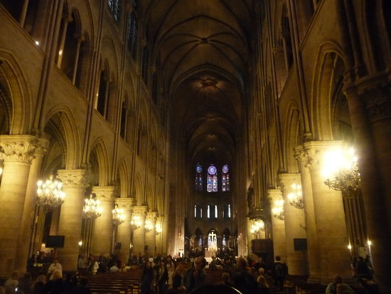 Im Innern der Kathedrale